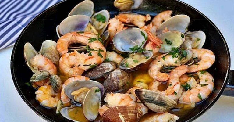 Recette Délicieuse de Palourdes et Crevettes 